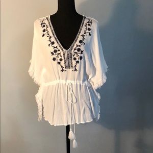 Papaya White & Navy Fringe & Tassel Tie Shirt Sz L